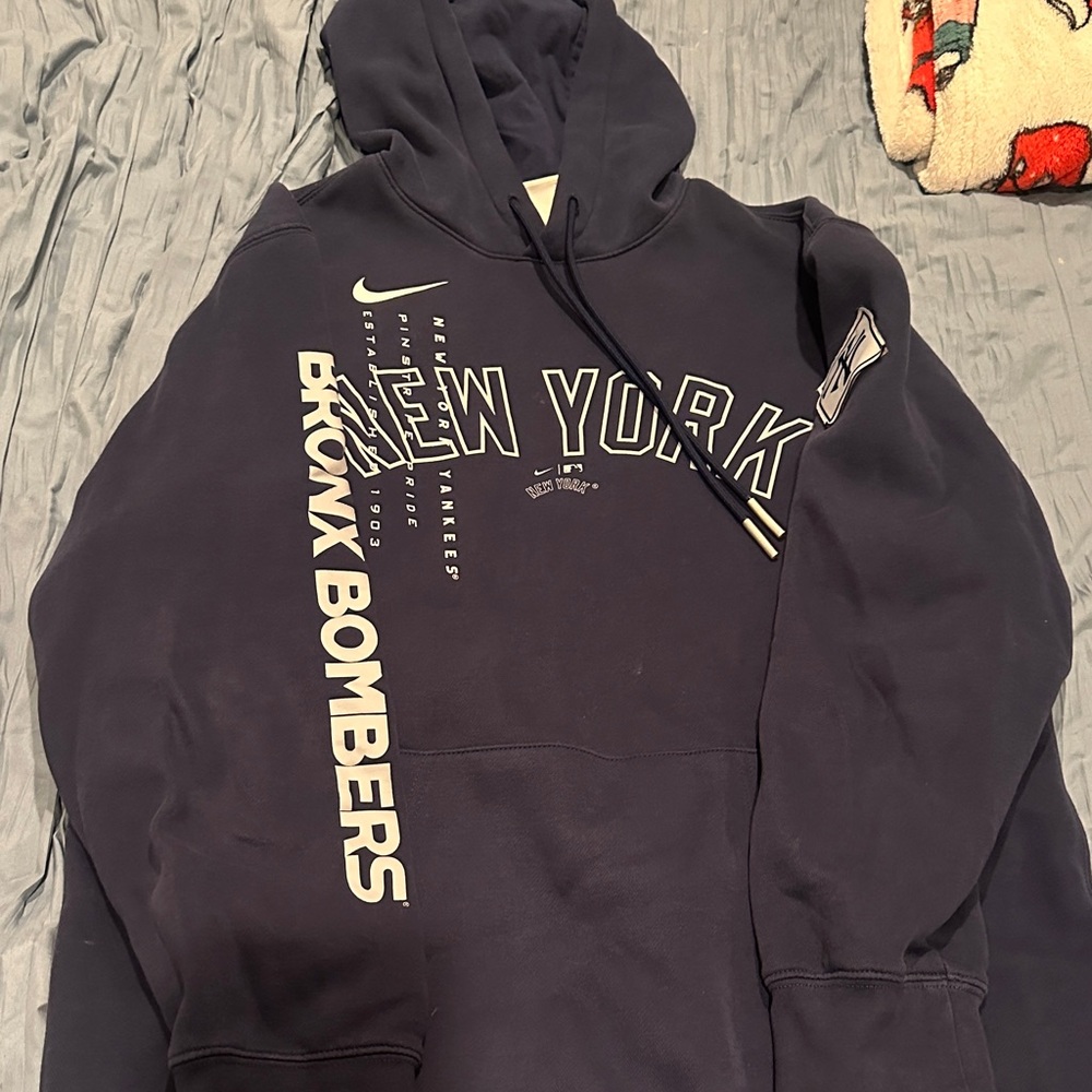 Nike Men's Navy New York Yankees Hoodie